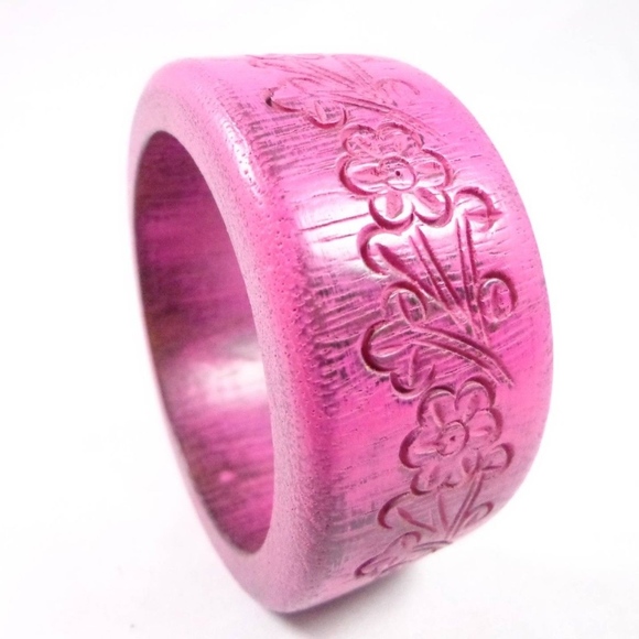 Sir Alistair Rai Jewelry - Sir Alistair Rai Fuchsia wood bangle bracelet